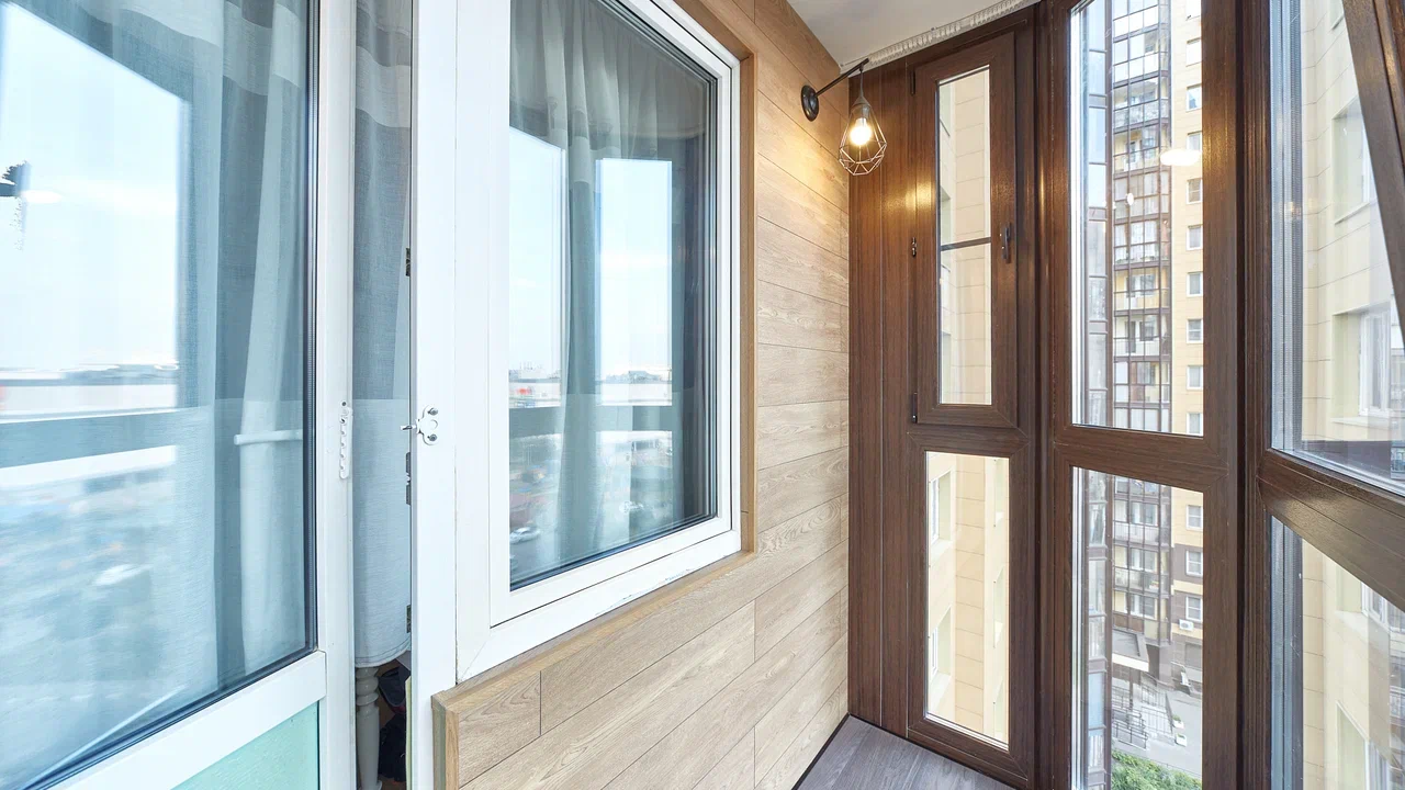 Отделка балконов под ключ в Раменском