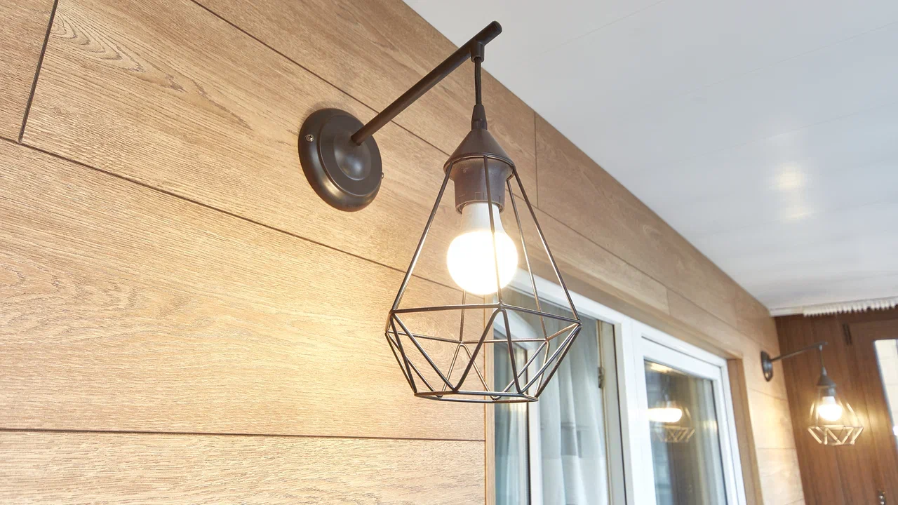 Отделка балконов под ключ в Раменском